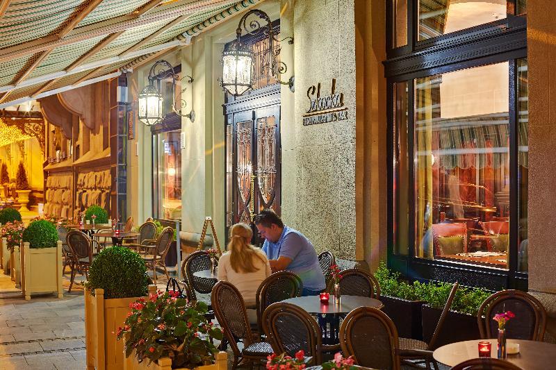 Готель атлас делюкс 4*