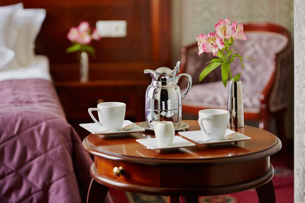 Atlas Deluxe Hotel Lwów