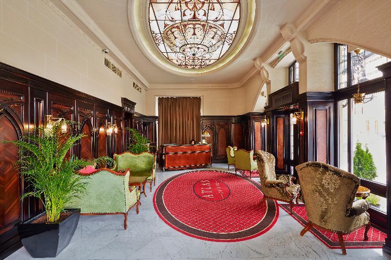 Atlas Deluxe Hotel